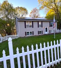 47 Grove St., Spencer, MA 01562