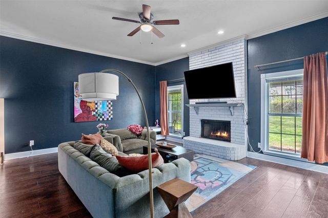 5902 Pampus Lane, Bossier City, LA 71112