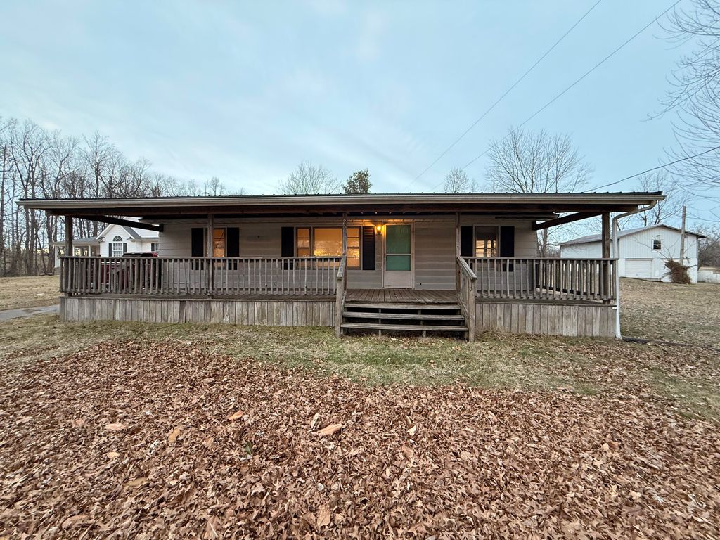 290 KY-643, Waynesburg, KY 40489