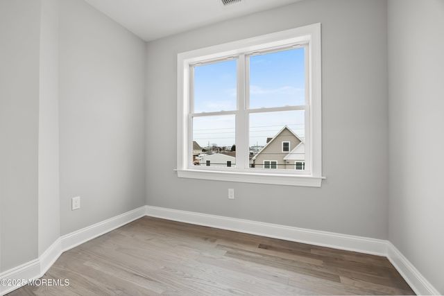 14 W Boat Drive, Little Egg Harbor, NJ 08087