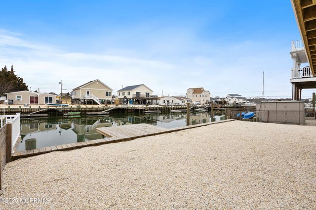 14 W Boat Drive, Little Egg Harbor, NJ 08087