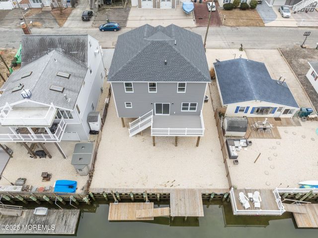 14 W Boat Drive, Little Egg Harbor, NJ 08087