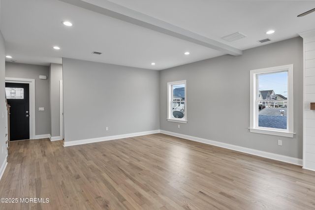 14 W Boat Drive, Little Egg Harbor, NJ 08087