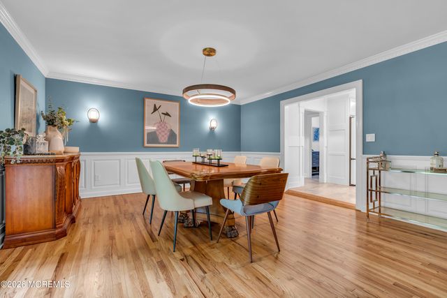 32 Seagull Lane, Lincroft, NJ 07738