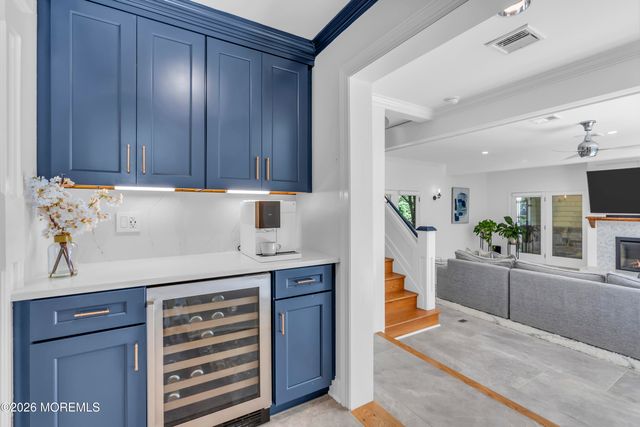 32 Seagull Lane, Lincroft, NJ 07738