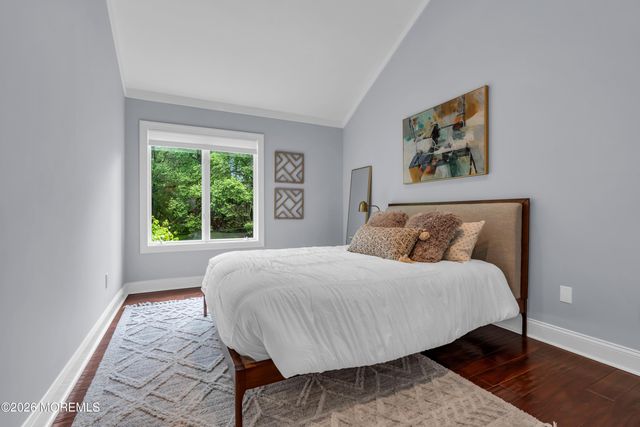 32 Seagull Lane, Lincroft, NJ 07738