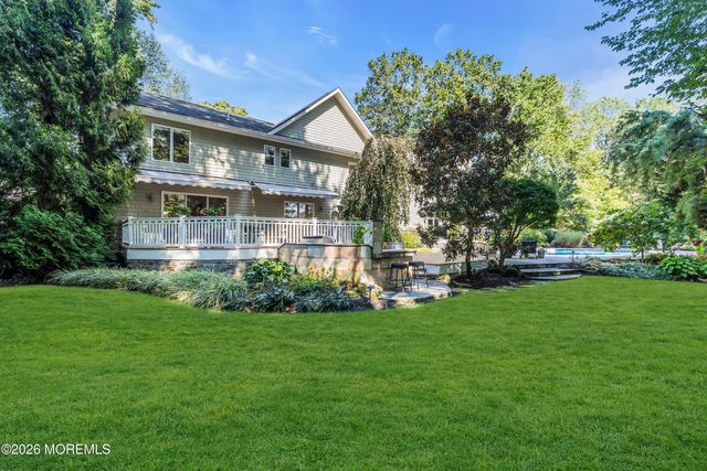 32 Seagull Lane, Lincroft, NJ 07738