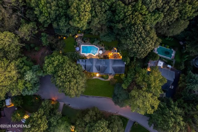 32 Seagull Lane, Lincroft, NJ 07738