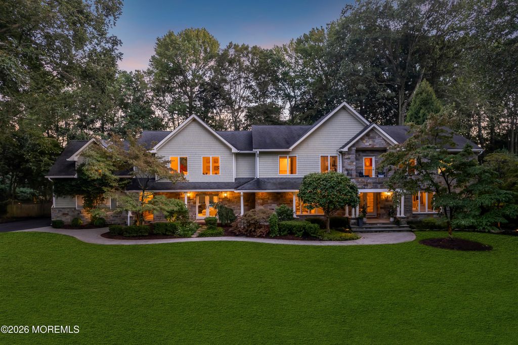 32 Seagull Lane, Lincroft, NJ 07738