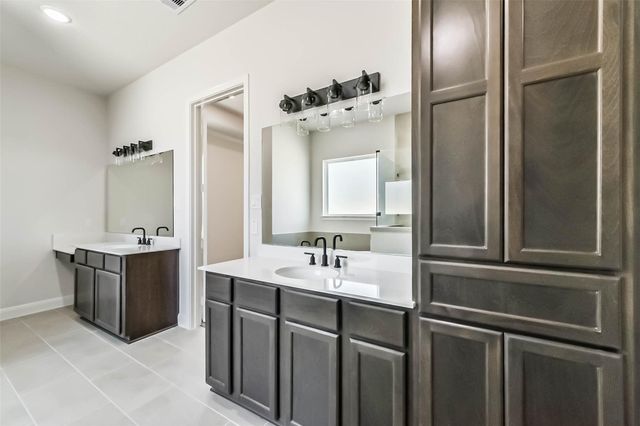 5334 Camp Creek Road, Baytown, TX 77523