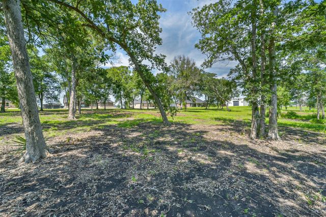 5334 Camp Creek Road, Baytown, TX 77523
