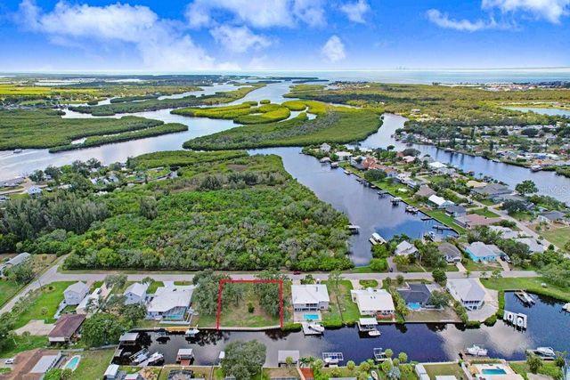 406 14TH STREET SW, Ruskin, FL 33570