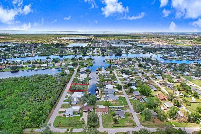 406 14TH STREET SW, Ruskin, FL 33570