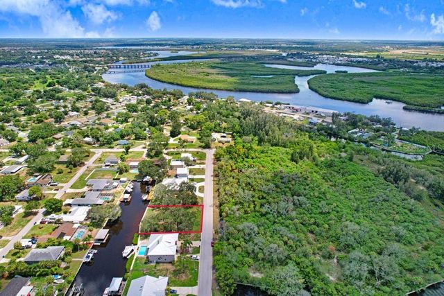 406 14TH STREET SW, Ruskin, FL 33570