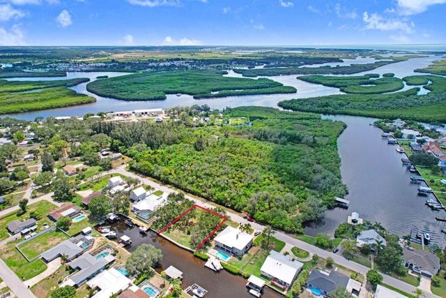 406 14TH STREET SW, Ruskin, FL 33570