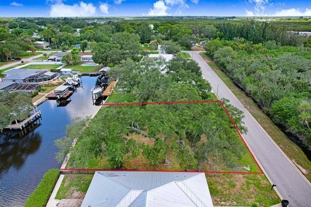 406 14TH STREET SW, Ruskin, FL 33570