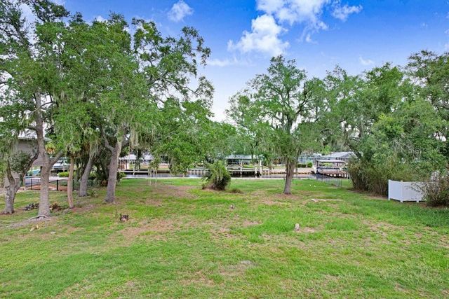 406 14TH STREET SW, Ruskin, FL 33570