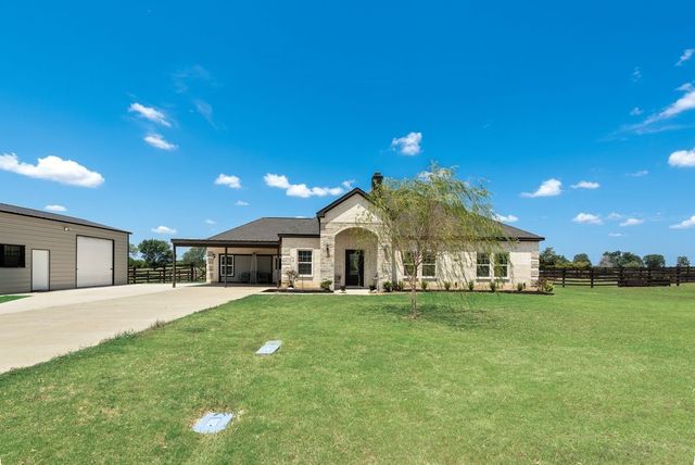 247 Private Road 7413 Road, Wills Point, TX 75169