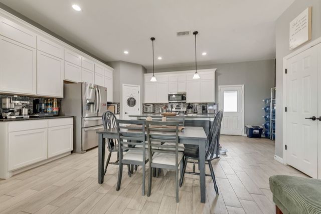 247 Private Road 7413 Road, Wills Point, TX 75169