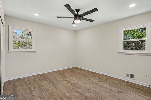 8832 Twin Oaks Drive, Jonesboro, GA 30236