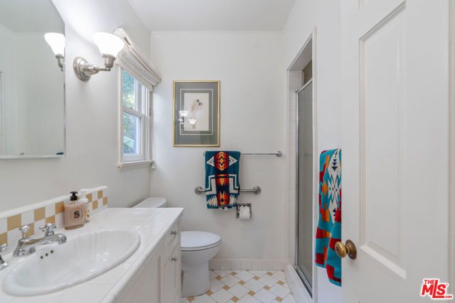11806 Bellagio Road, Los Angeles, CA 90049