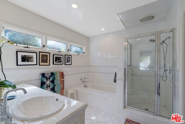 11806 Bellagio Road, Los Angeles, CA 90049