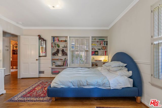 11806 Bellagio Road, Los Angeles, CA 90049