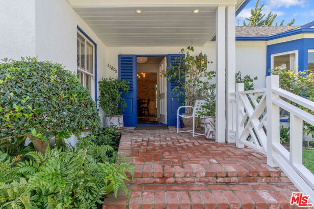 11806 Bellagio Road, Los Angeles, CA 90049