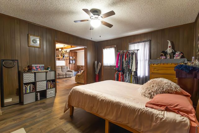 523 MOREHEAD ST, Moberly, MO 65270