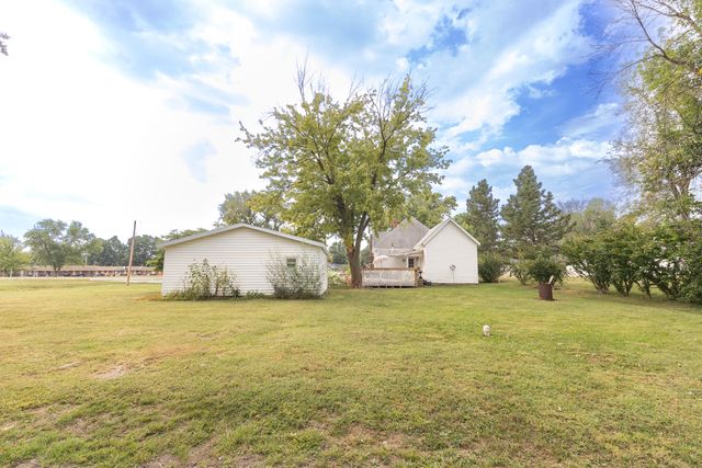 523 MOREHEAD ST, Moberly, MO 65270