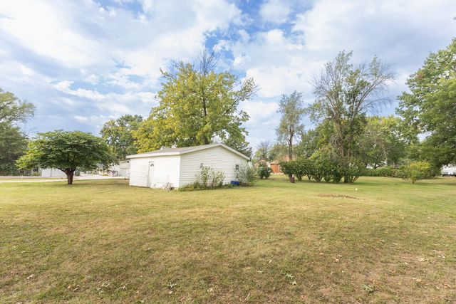 523 MOREHEAD ST, Moberly, MO 65270