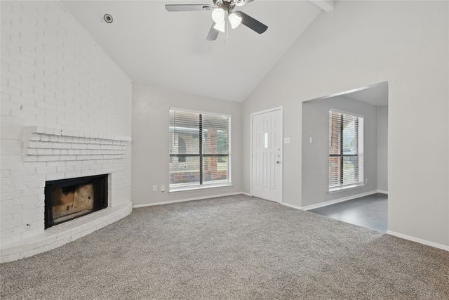 1752 Dynasty Drive, Glenn Heights, TX 75154
