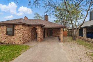 1752 Dynasty Drive, Glenn Heights, TX 75154