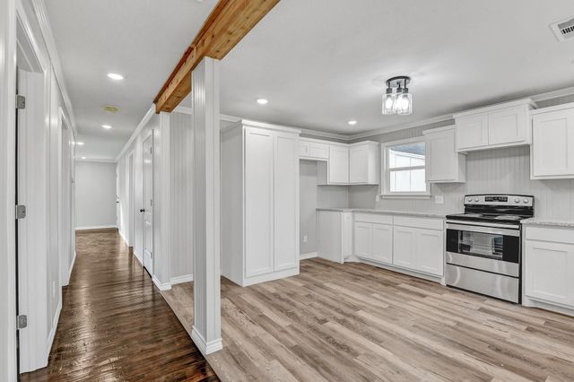 513 E Washington Street, Denison, TX 75021