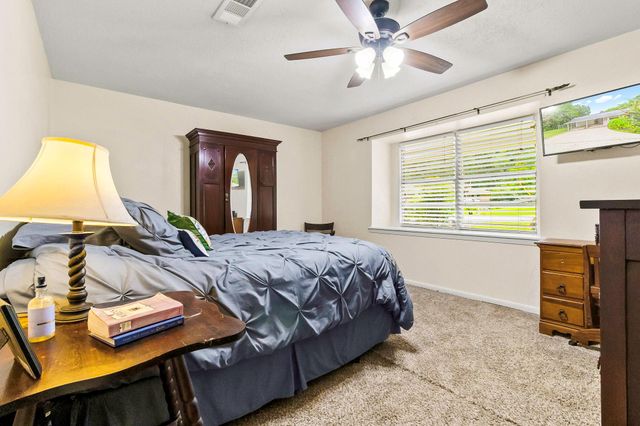 4420 Shady Lane, Huntsville, TX 77320