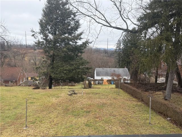 10207 Pearl Road, Penn Hills, PA 15235