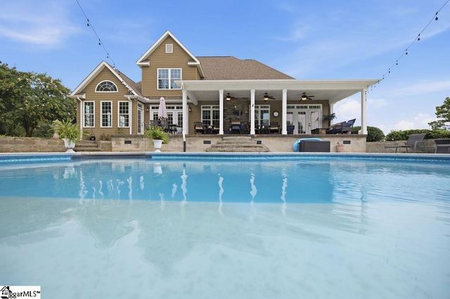 240 Warren Watt Road, Iva, SC 29655