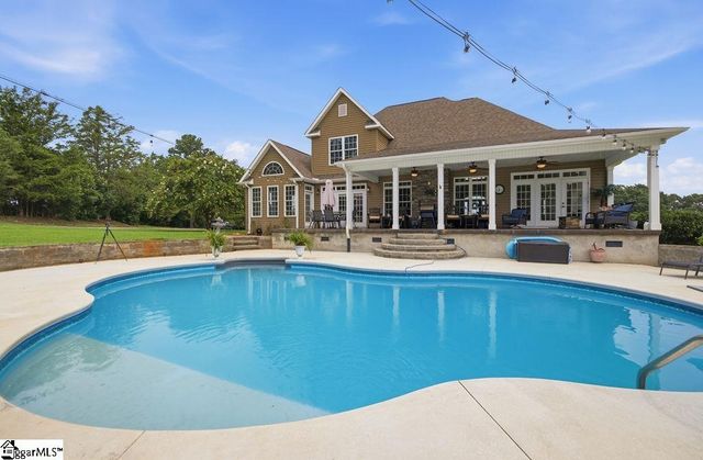 240 Warren Watt Road, Iva, SC 29655