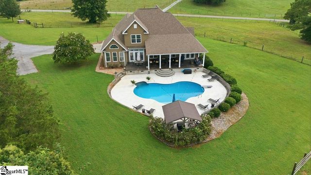 240 Warren Watt Road, Iva, SC 29655