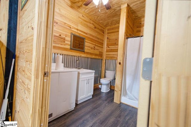 240 Warren Watt Road, Iva, SC 29655