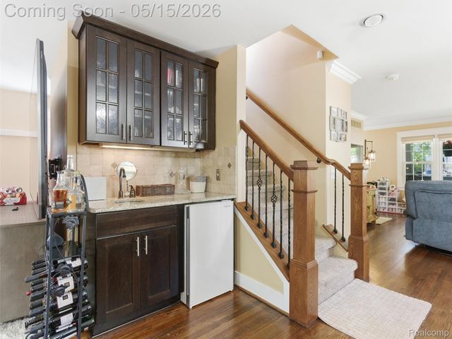1223 Greenleaf Drive, Royal Oak, MI 48067