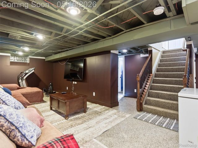 1223 Greenleaf Drive, Royal Oak, MI 48067
