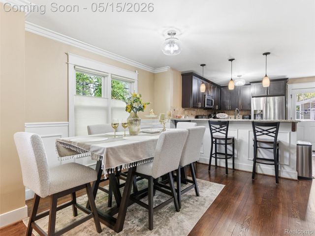 1223 Greenleaf Drive, Royal Oak, MI 48067