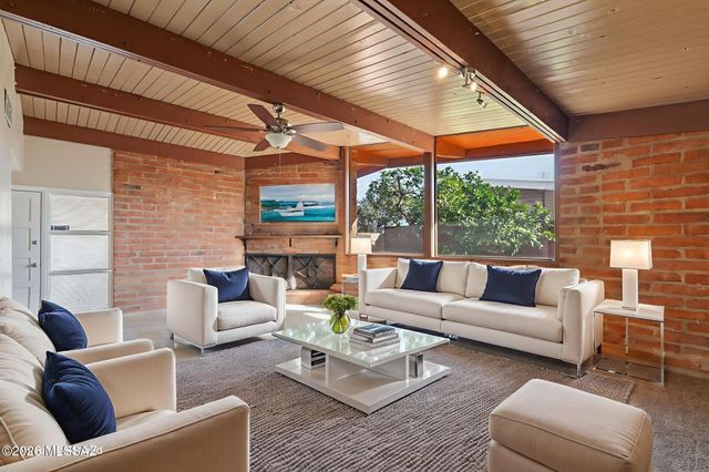 6142 E 20th Street, Tucson, AZ 85711