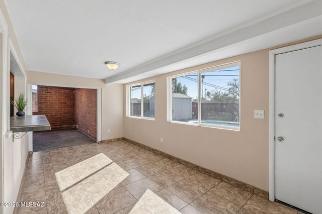 6142 E 20th Street, Tucson, AZ 85711