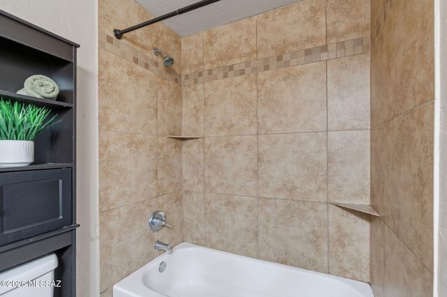 6142 E 20th Street, Tucson, AZ 85711