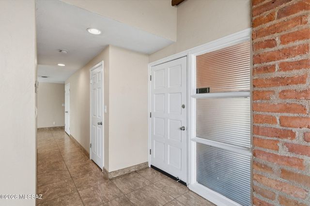 6142 E 20th Street, Tucson, AZ 85711