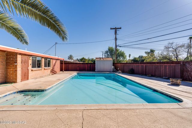 6142 E 20th Street, Tucson, AZ 85711