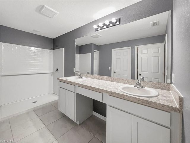 3107 35th ST W, Lehigh Acres, FL 33971