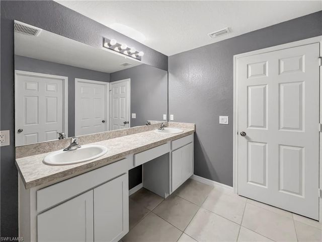 3107 35th ST W, Lehigh Acres, FL 33971